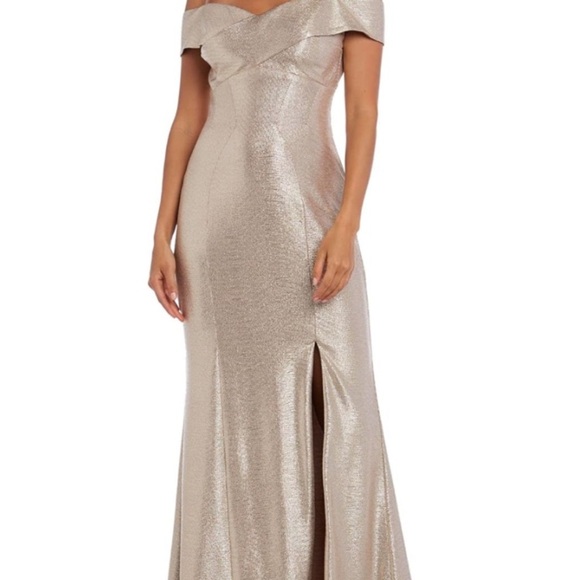 Nightway Womens Shiny Gown Dress - Picture 1 of 15